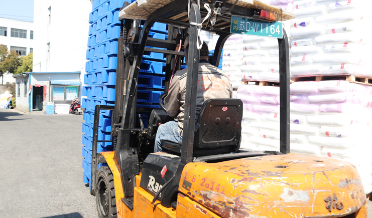 塑料托盤優勢讓企業頗為收益，快來看看吧~