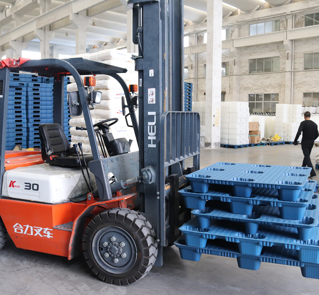 打耳光也不肯放下的托盤(pán)塑料托盤(pán)升級(jí)版-2